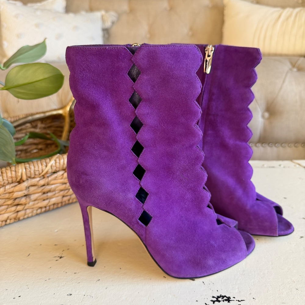 Gianvito Rossi Purple Suede Scalloped Peep-Toe Ankle Booties